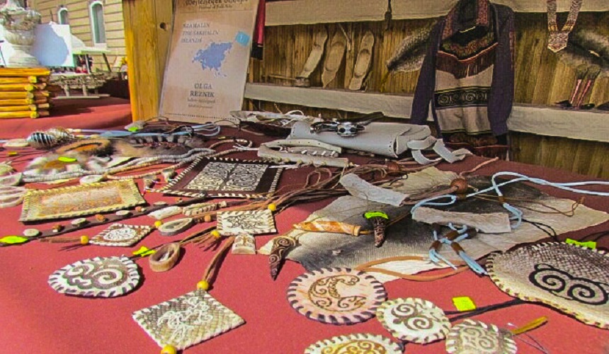 Изделия народного ремесла из рыбьей кожи