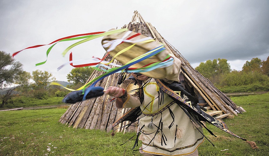 «Люди-лебеди»